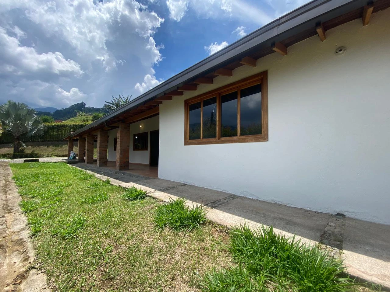 Arriendo Apartamento en  Envigado La Mina