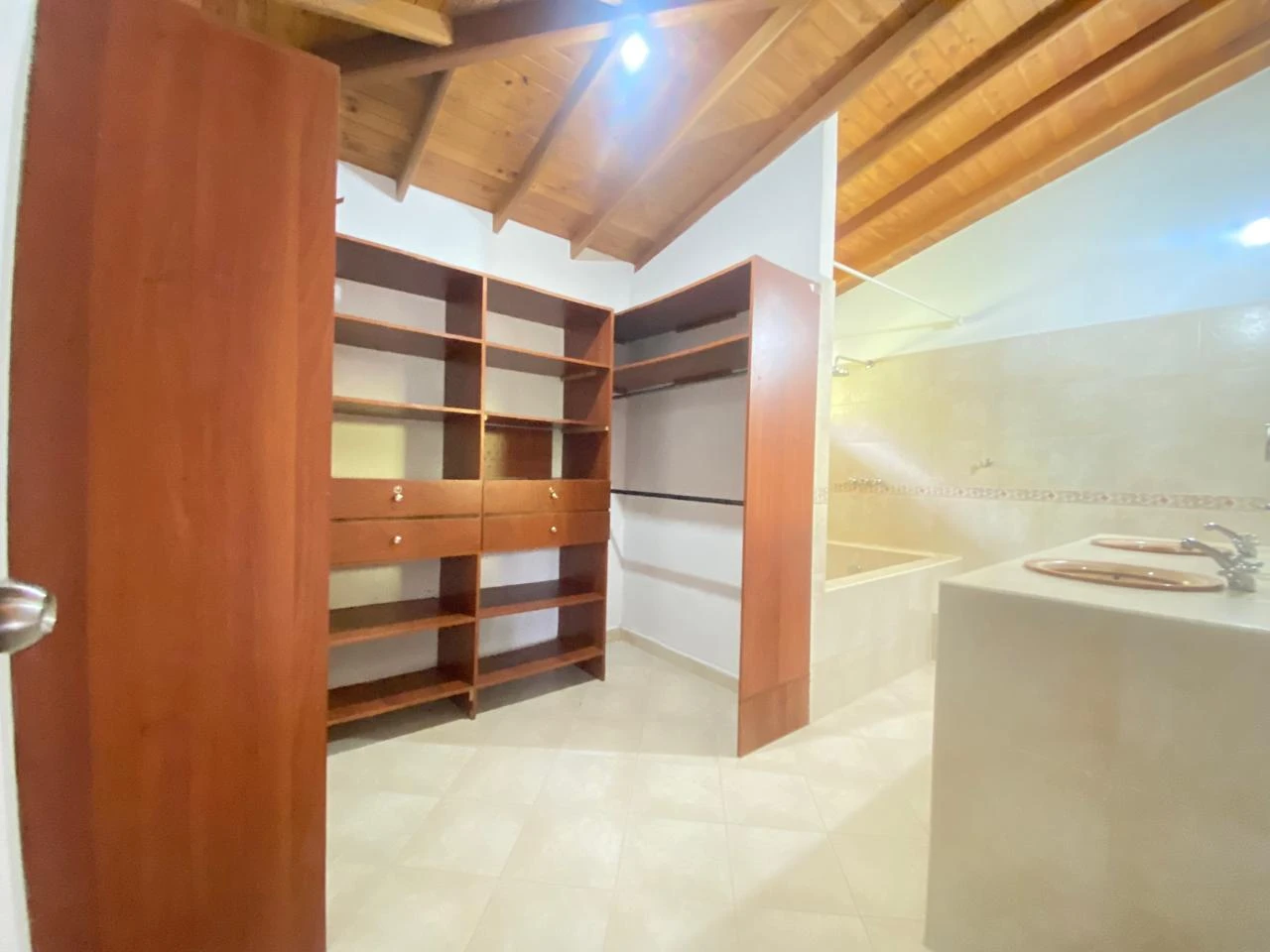 Arriendo Apartamento en Envigado La Mina