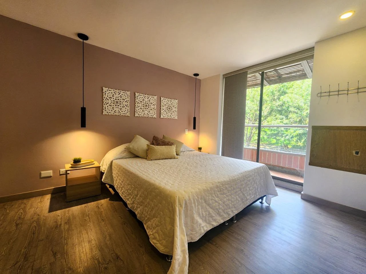 Arriendo Apartamento en el Poblado san Lucas