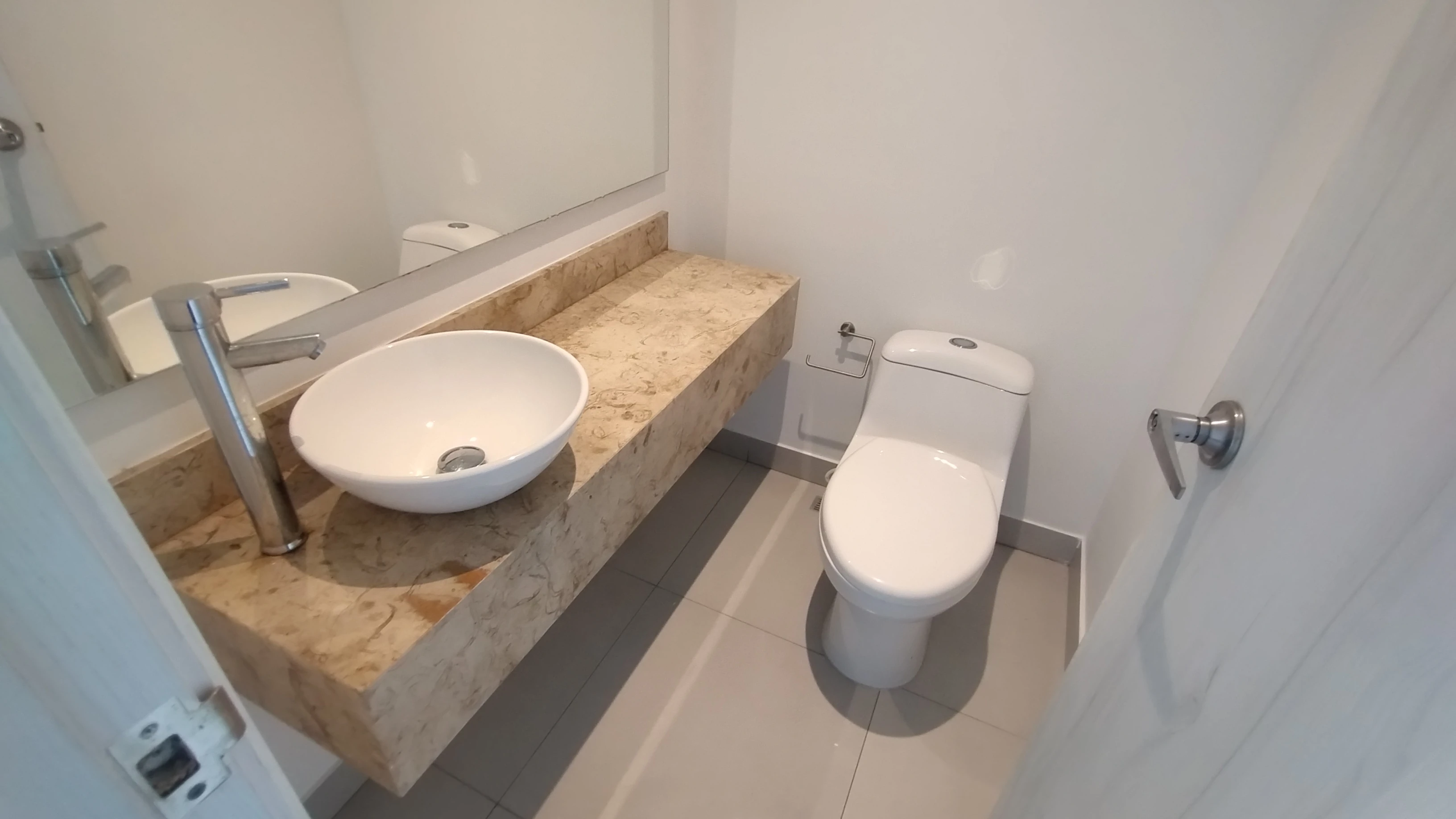 APARTAMENTO EN VENTA EN EL PORTAL DEL GENOVÉS