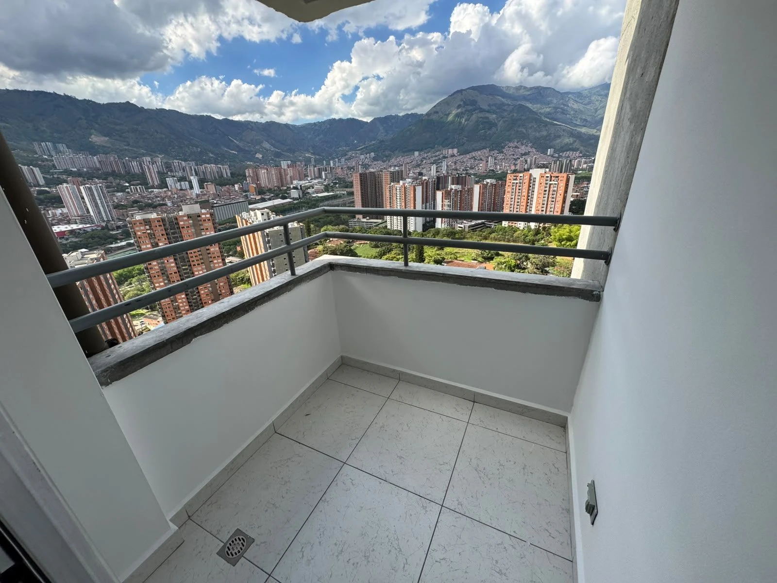 Apartamento en arriendo sector Madera