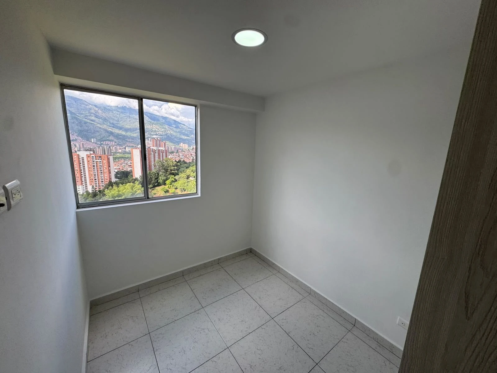 Apartamento en arriendo sector Madera