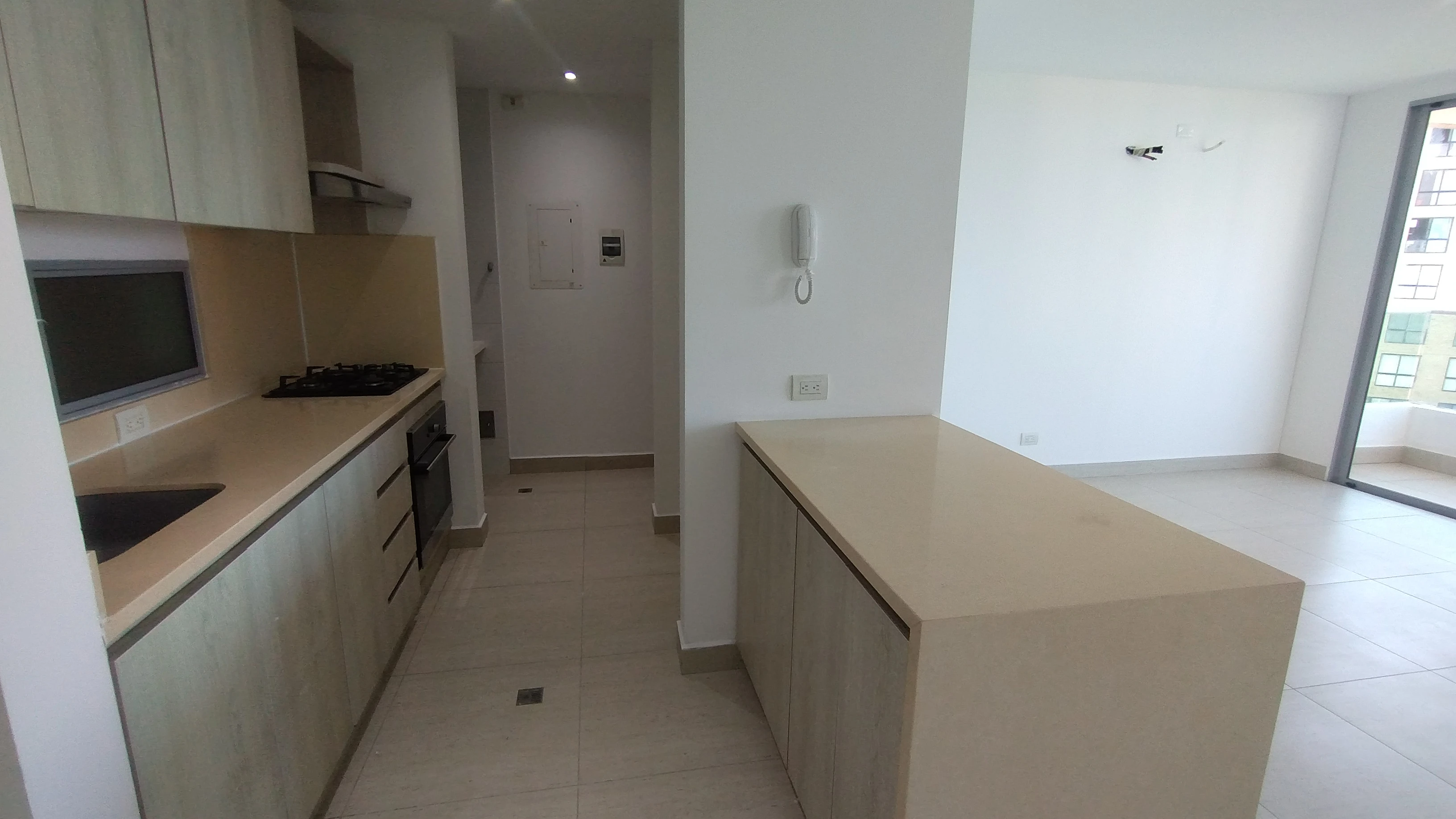 APARTAMENTO EN ARRIENDO CERCA DE BUENAVISTA 