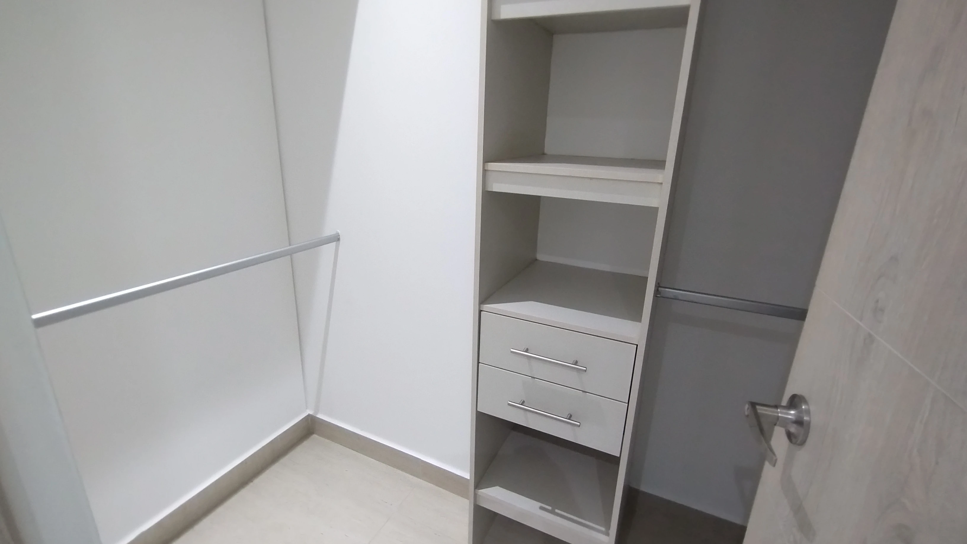 APARTAMENTO EN ARRIENDO CERCA DE BUENAVISTA 