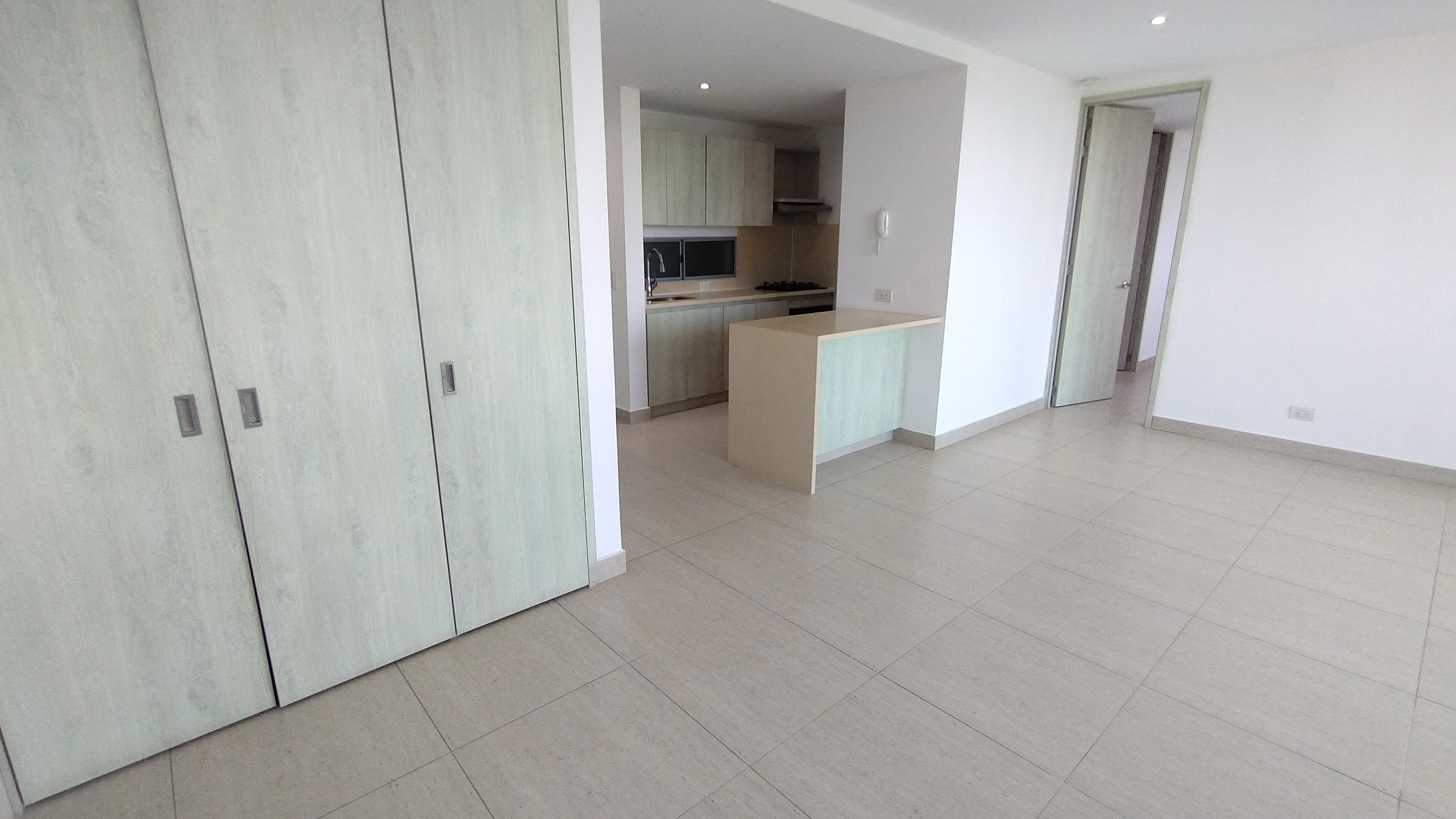 APARTAMENTO EN ARRIENDO CERCA DE BUENAVISTA 
