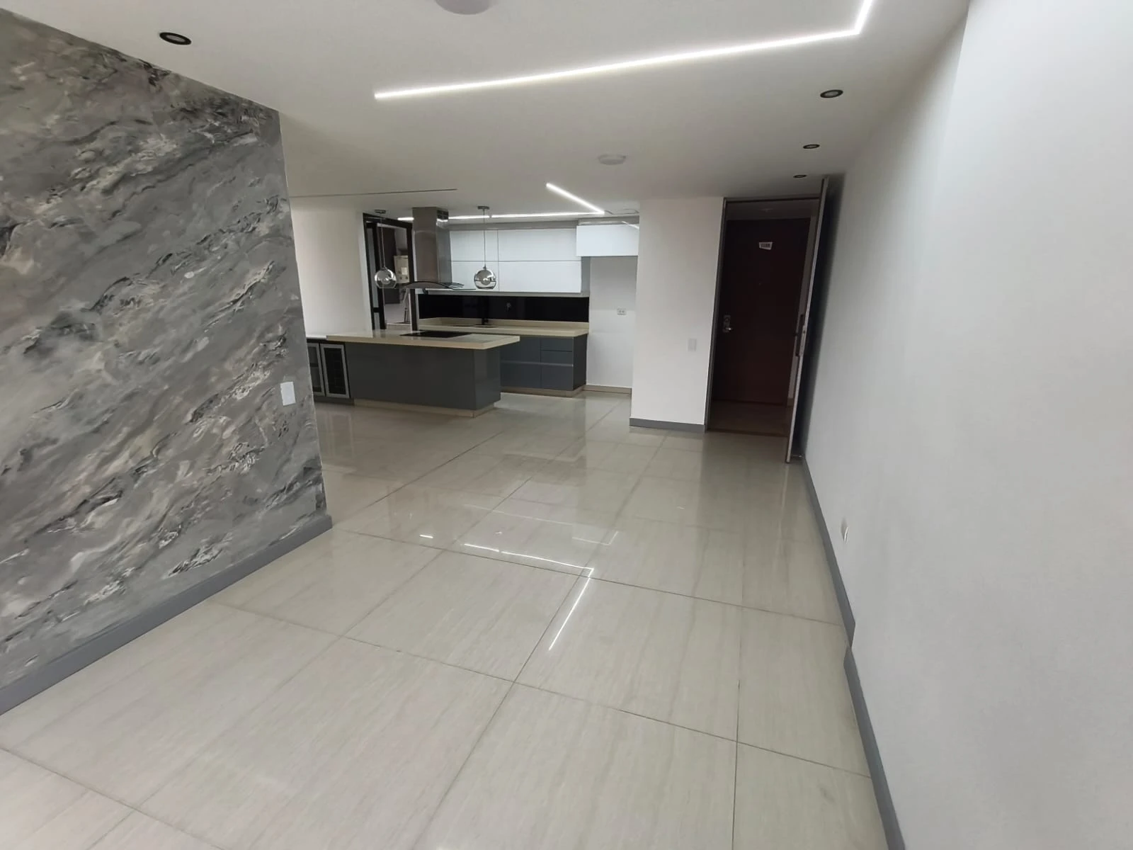 Apartamento en Arriendo sector Mall el Indio palmas