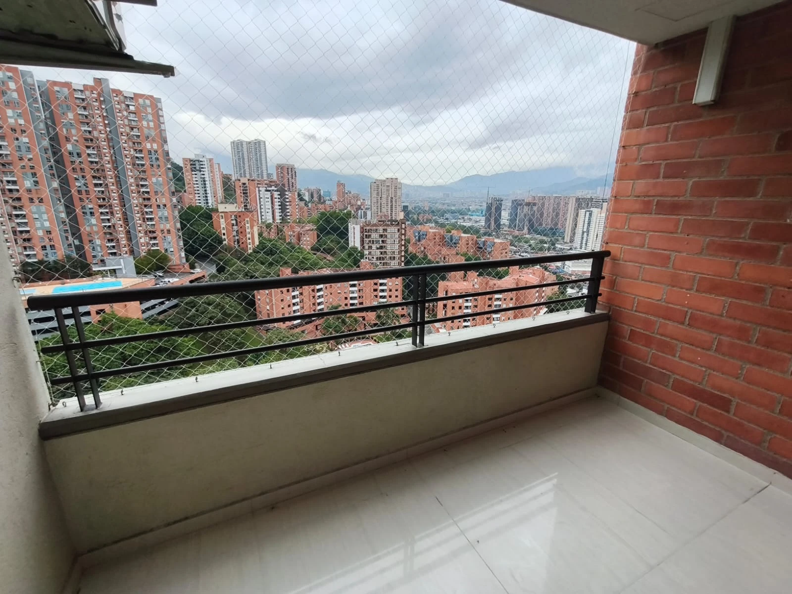 Apartamento en Arriendo sector Mall el Indio palmas