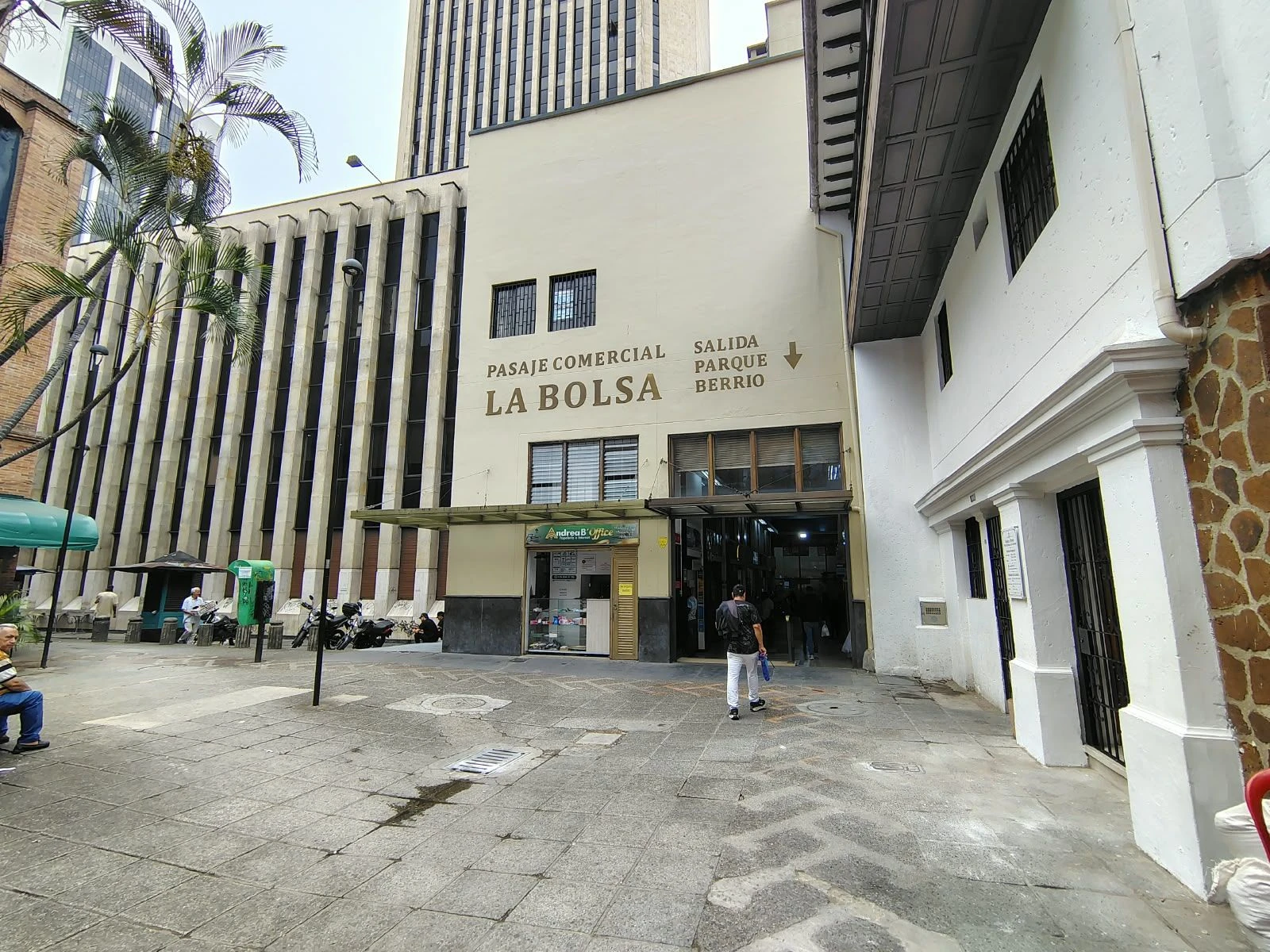 Local en venta sector La Candelaria