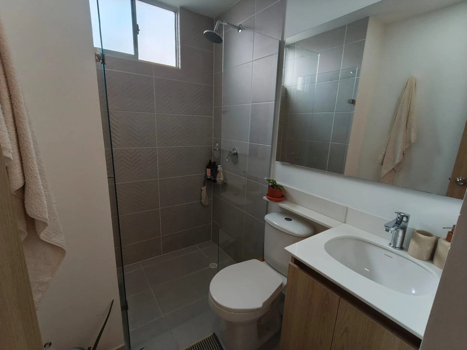 Apartamento en Arriendo Amoblado sector Santa Fe,  ciudad del Rio
