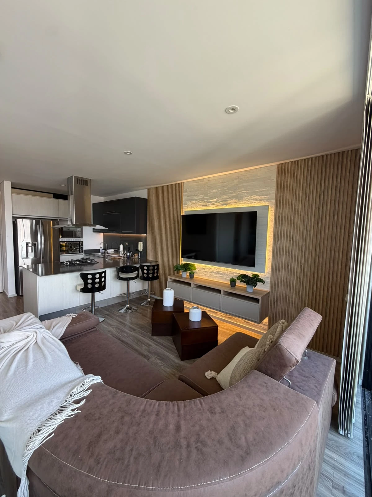 Arriendo Apartamento en Milla de Oro