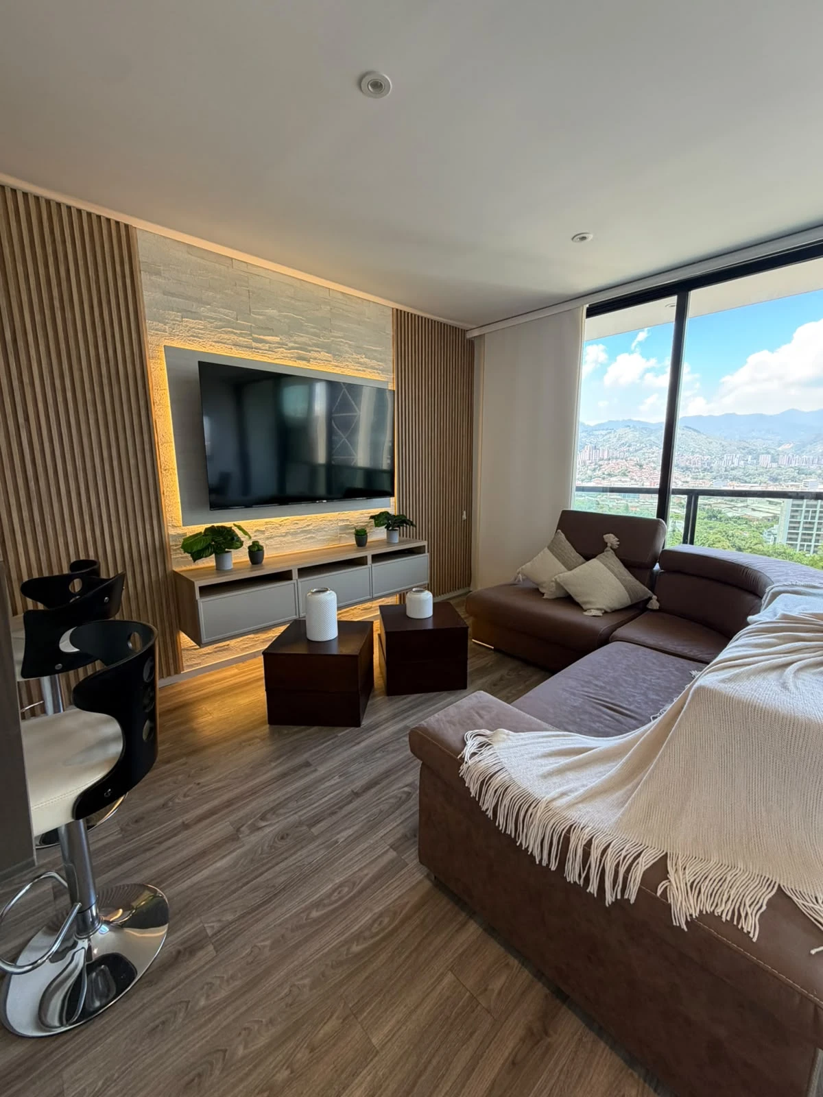 Arriendo Apartamento en Milla de Oro