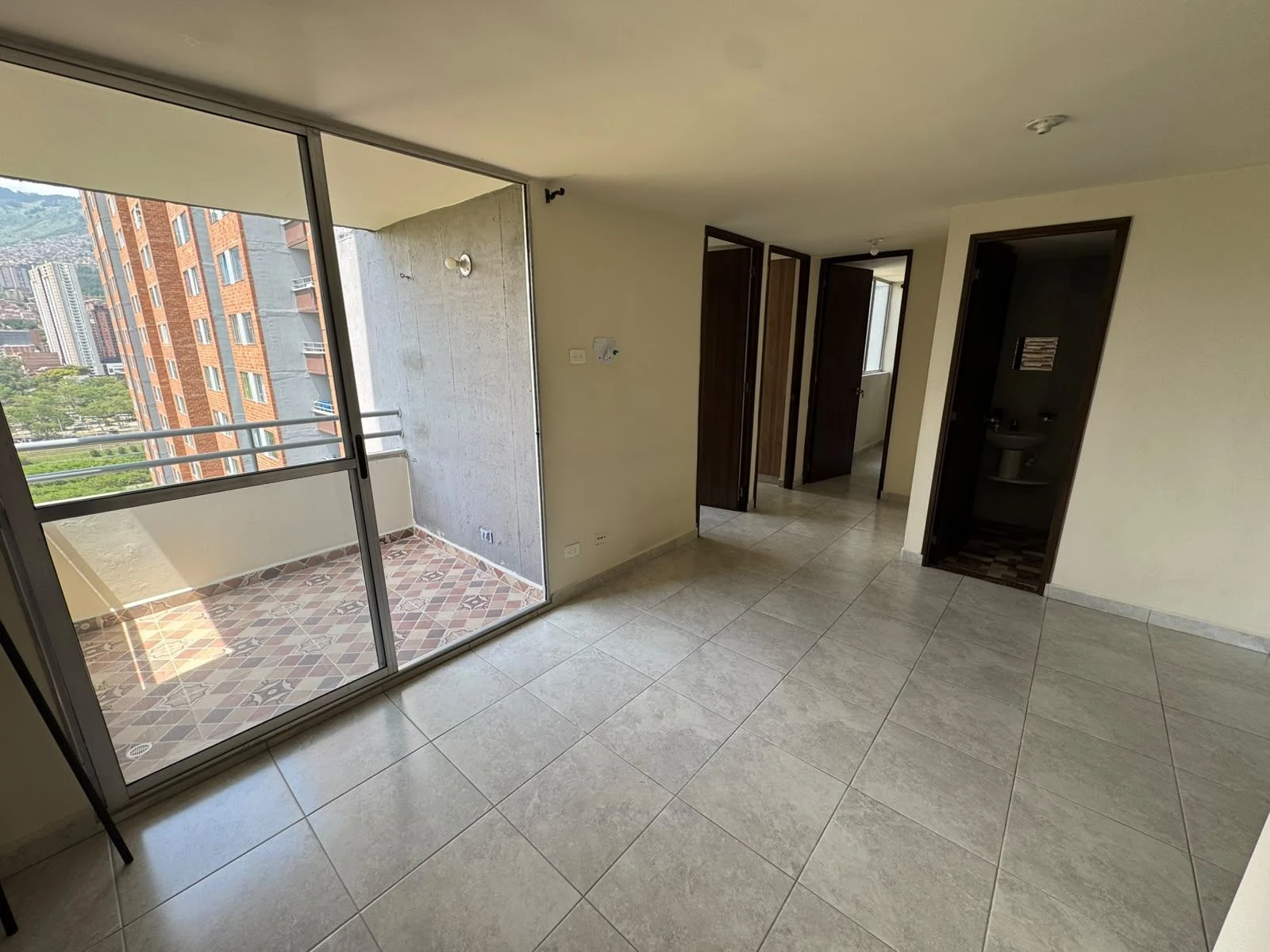 Apartamento en arriendo sector Madera