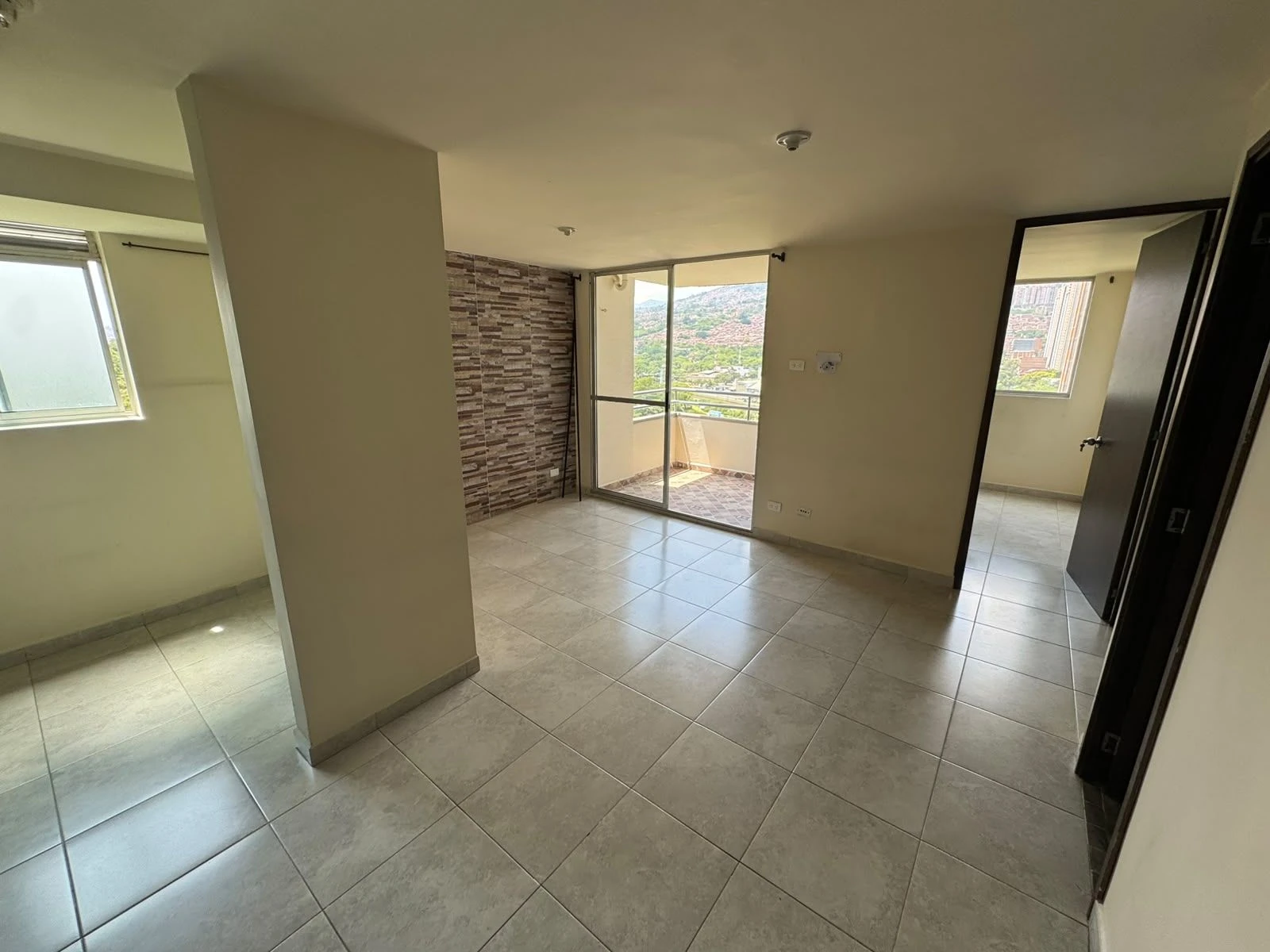 Apartamento en arriendo sector Madera