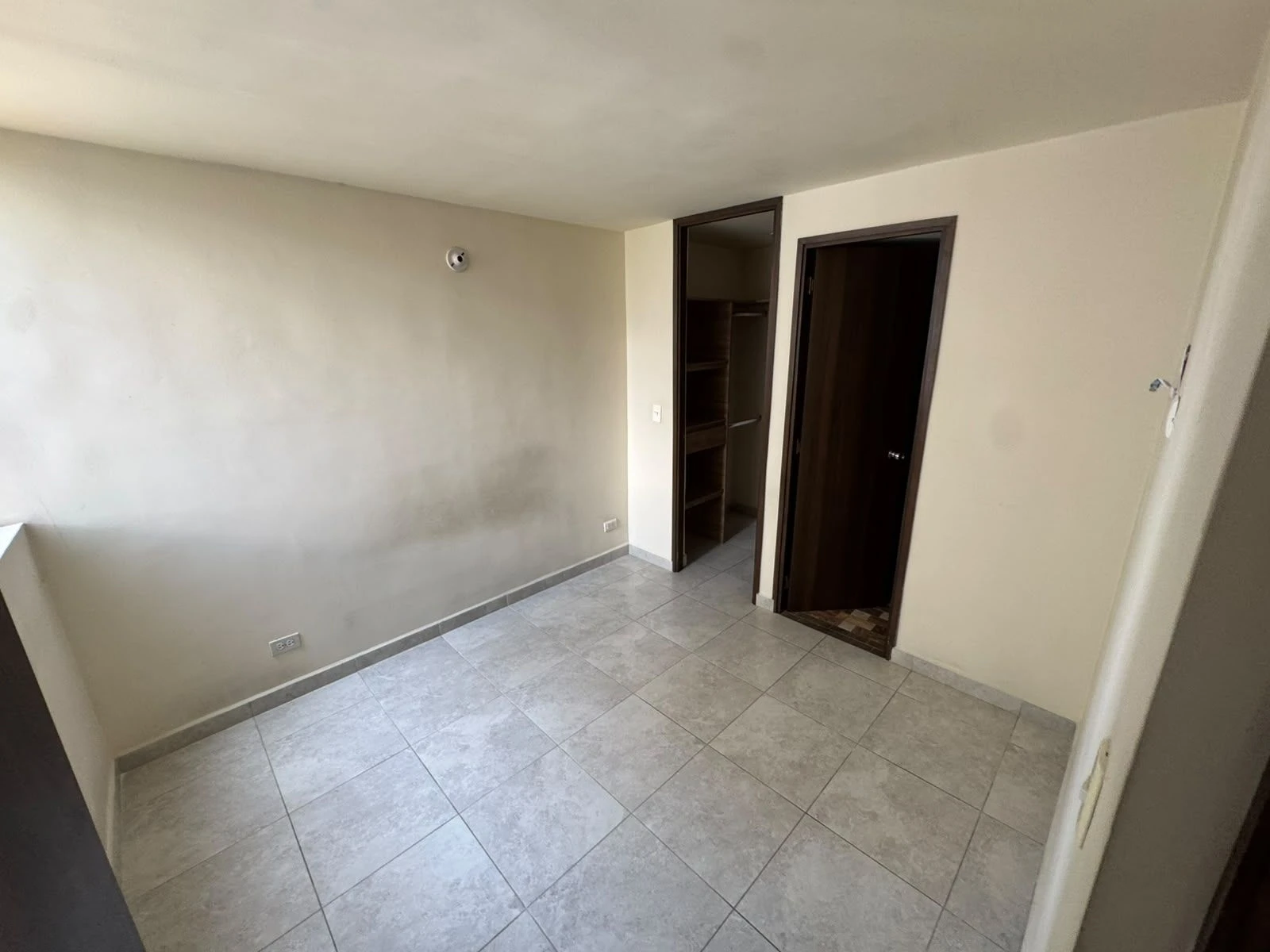 Apartamento en arriendo sector Madera