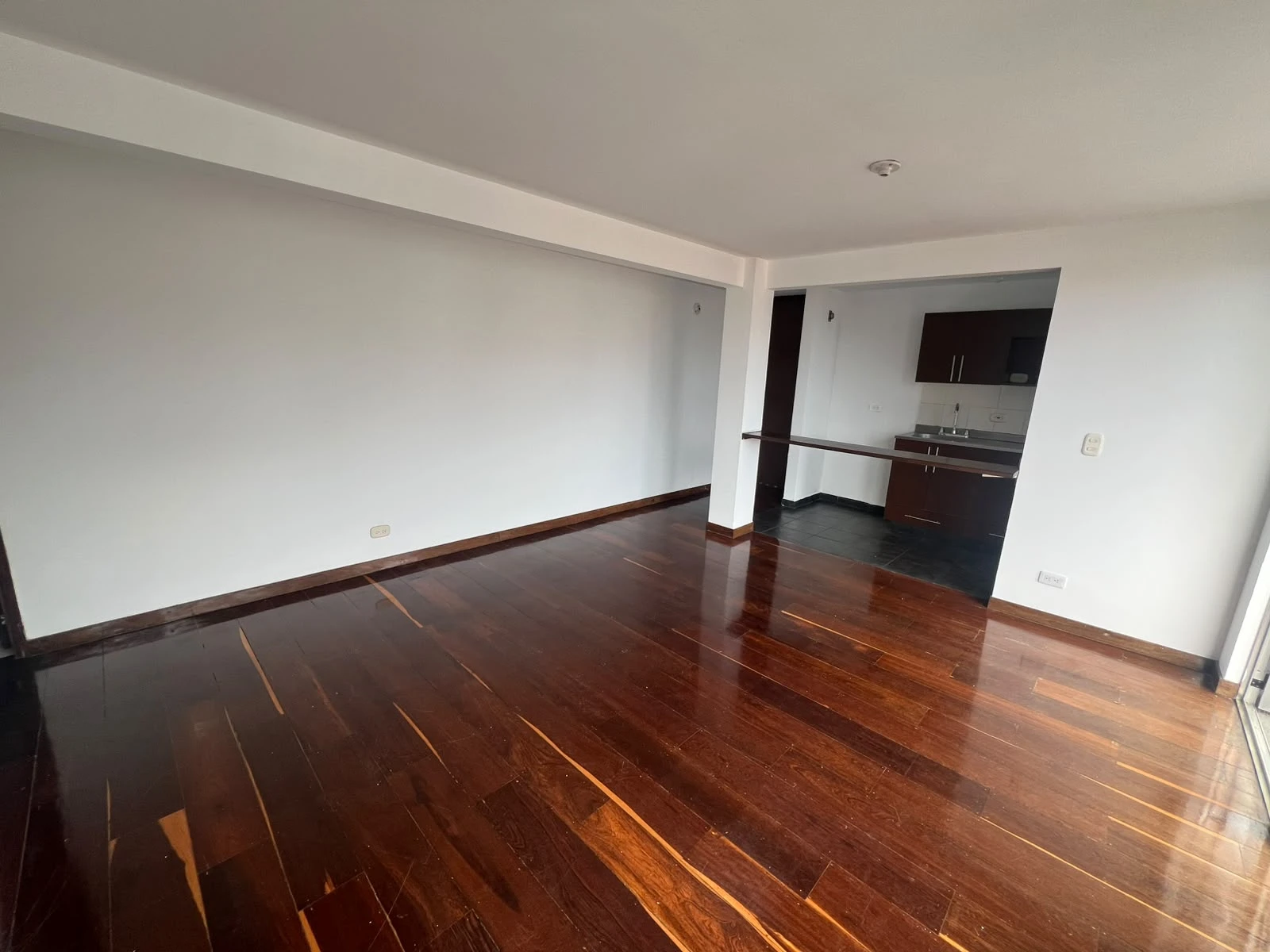Apartamento en Arriendo Loma de San Julián Medellín