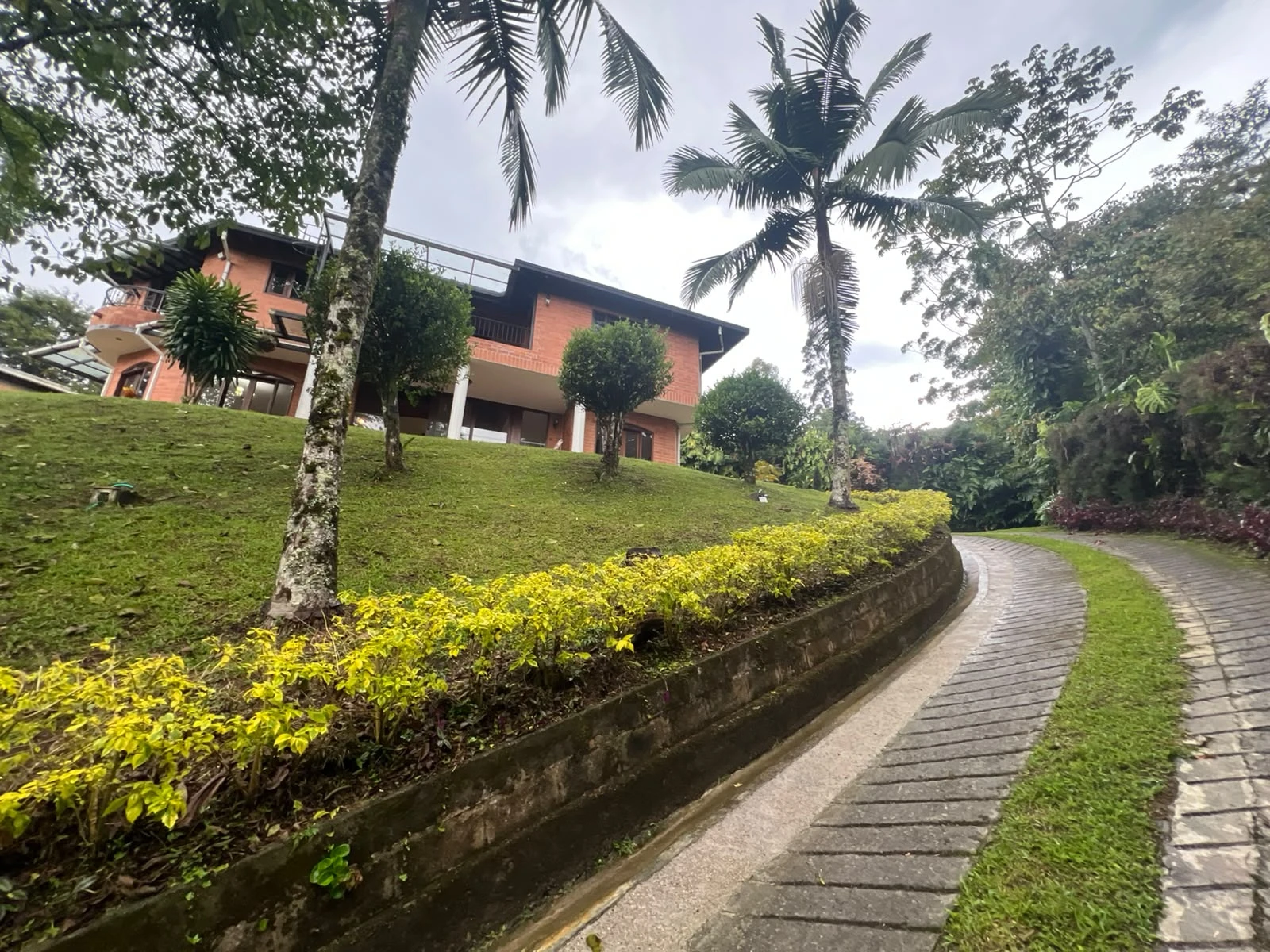 Casa campestre en Arriendo San Lucas Medellín